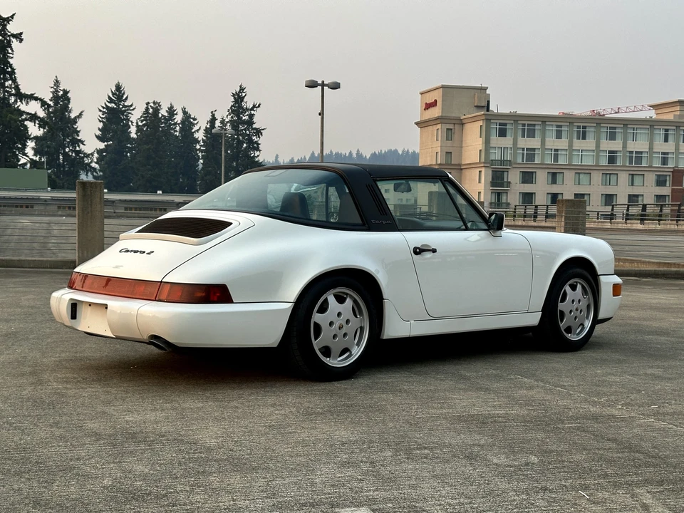 1990 Porsche 964 Carrera - Image 26 of 31