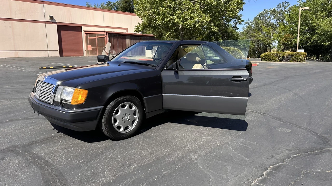 1992 Mercedes-Benz W124 E-Class - Image 27 of 31