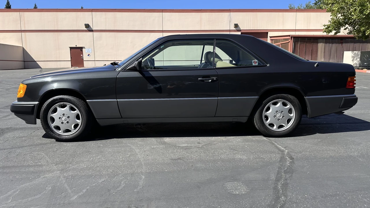 1992 Mercedes-Benz W124 E-Class - Image 6 of 31