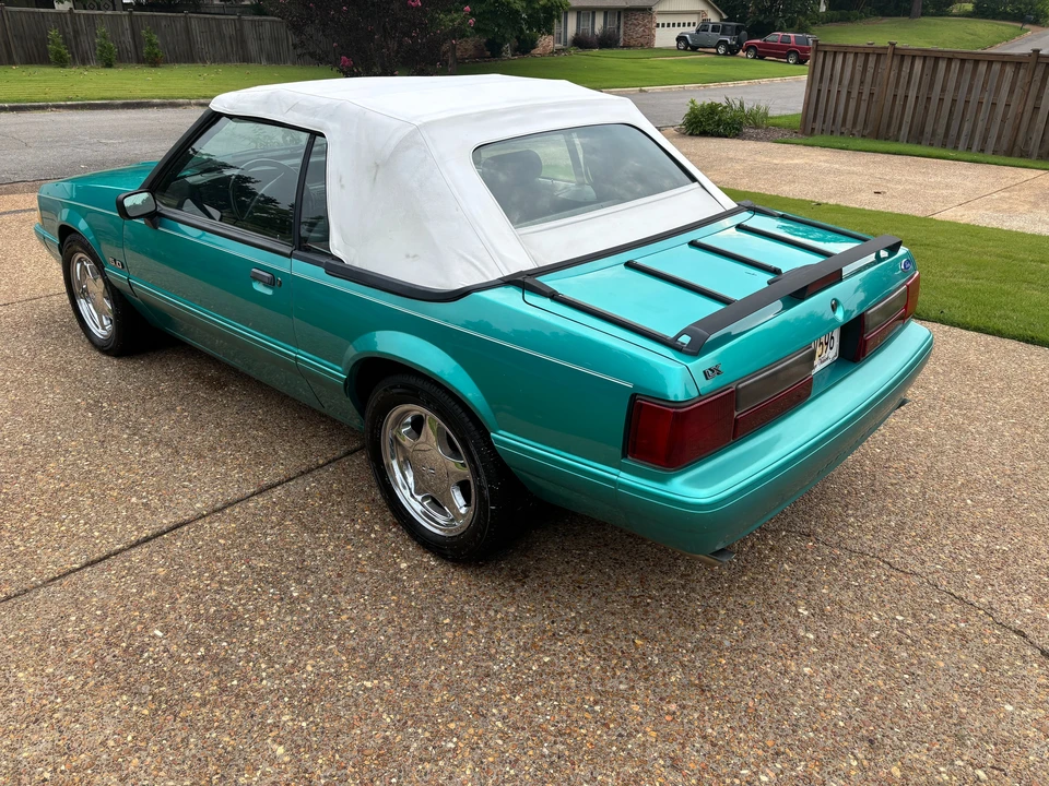 1993 Ford Mustang 3rd Gen - Image 15 of 31
