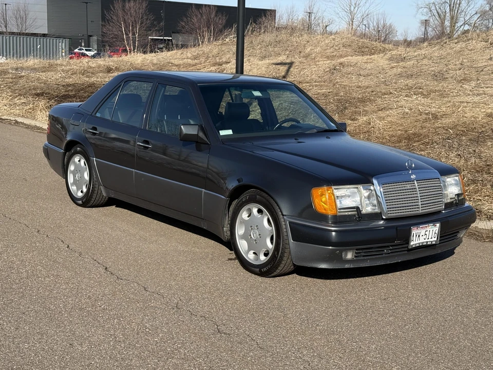 1993 Mercedes-Benz 500E & E500 - Image 18 of 31