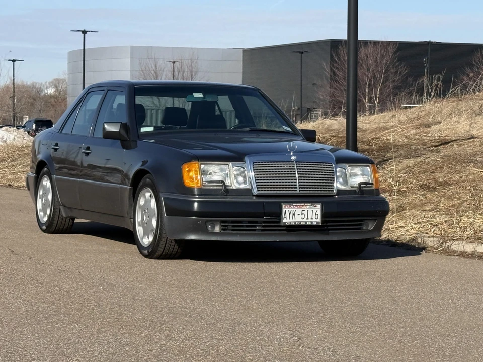 1993 Mercedes-Benz 500E & E500 - Image 17 of 31