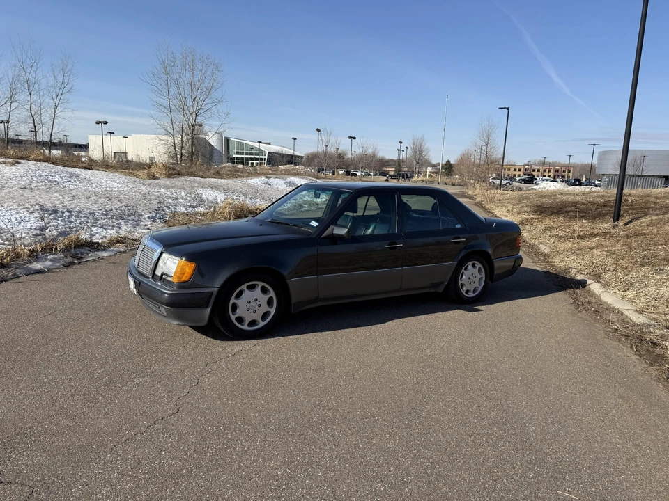 1993 Mercedes-Benz 500E & E500 - Image 2 of 31