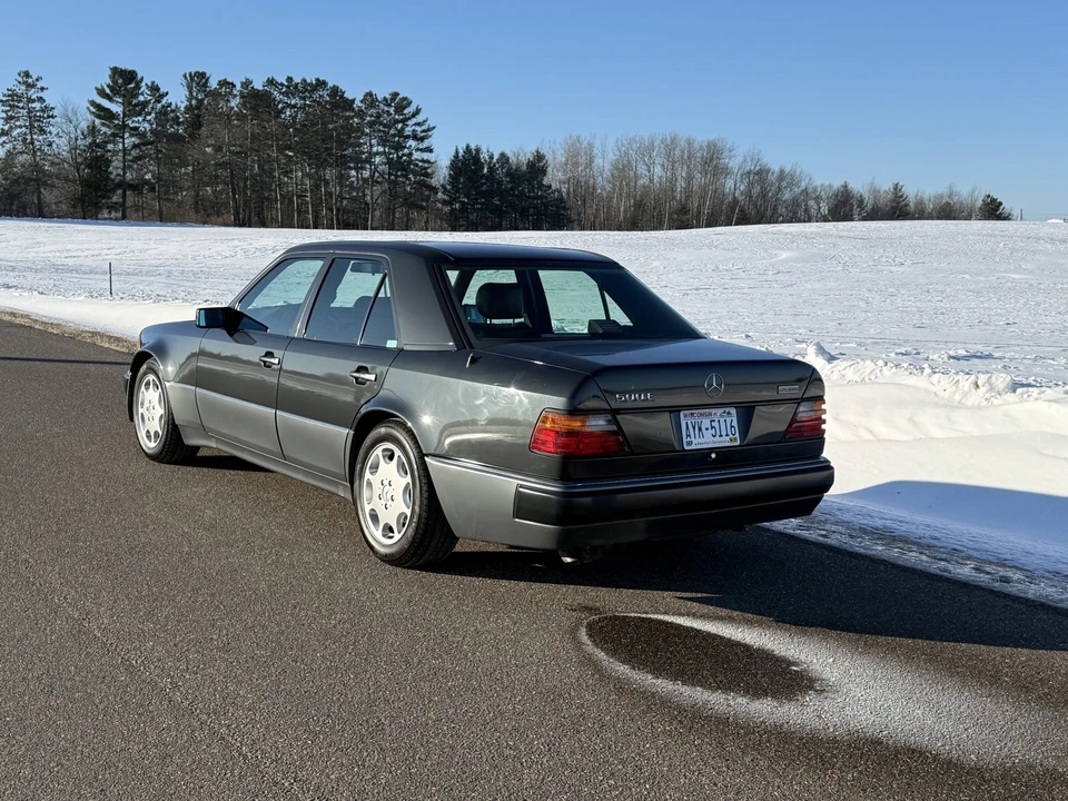 1993 Mercedes-Benz 500E & E500 - Image 30 of 31
