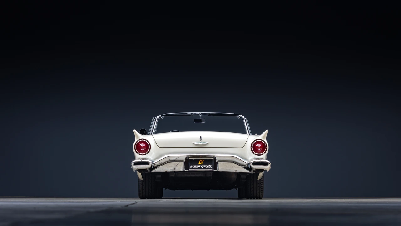 1957 Ford Thunderbird 1st Gen - Image 17 of 31