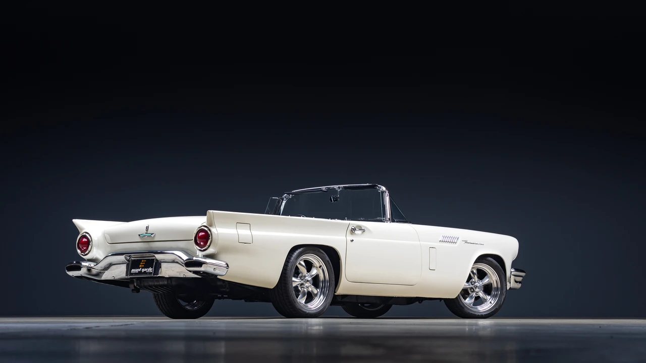 1957 Ford Thunderbird 1st Gen - Image 14 of 31