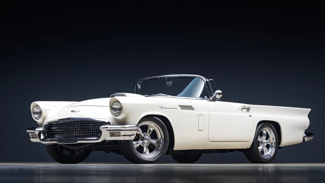 1957 Ford Thunderbird 1st Gen - Image 2 of 31