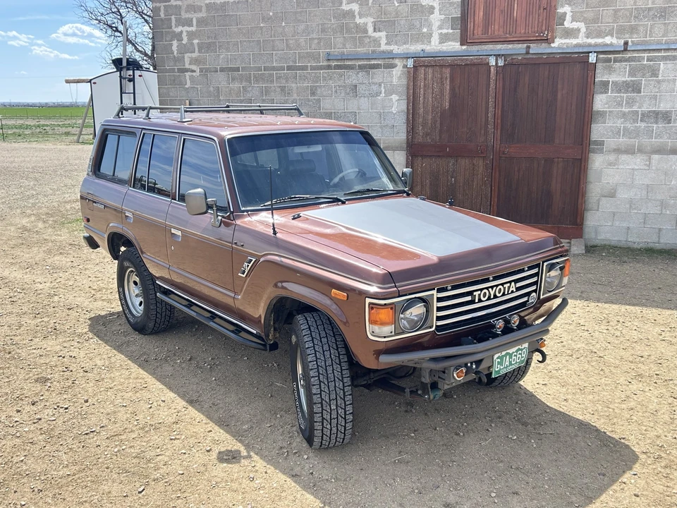 1982 Toyota J60 Land Cruiser - Image 13 of 31