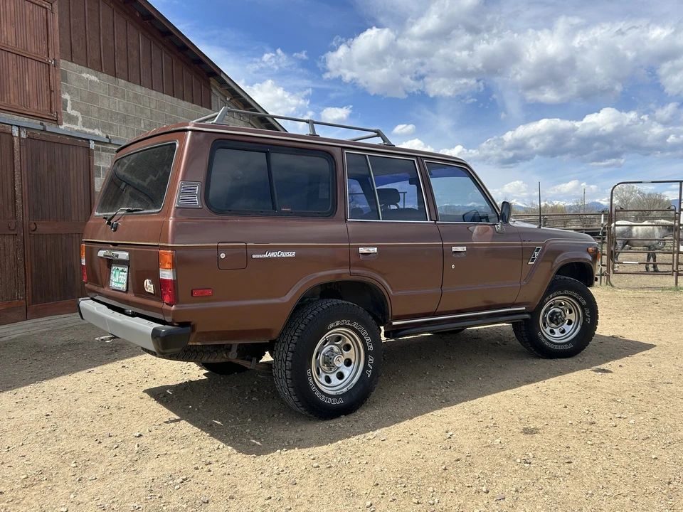 1982 Toyota J60 Land Cruiser - Image 10 of 31