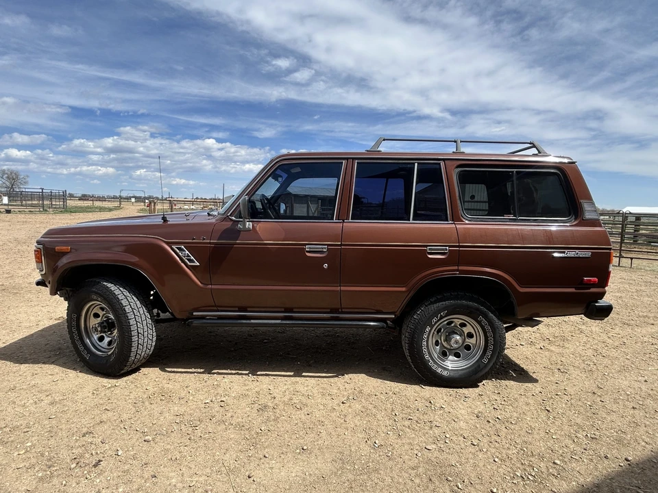 1982 Toyota J60 Land Cruiser - Image 8 of 31