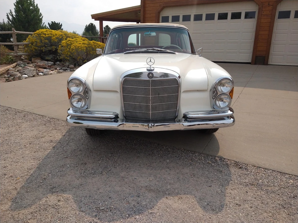 1967 Mercedes-Benz W111 Cabriolet - Image 30 of 31