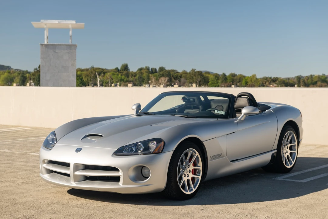2004 Dodge Viper 3rd Gen - Image 2 of 31
