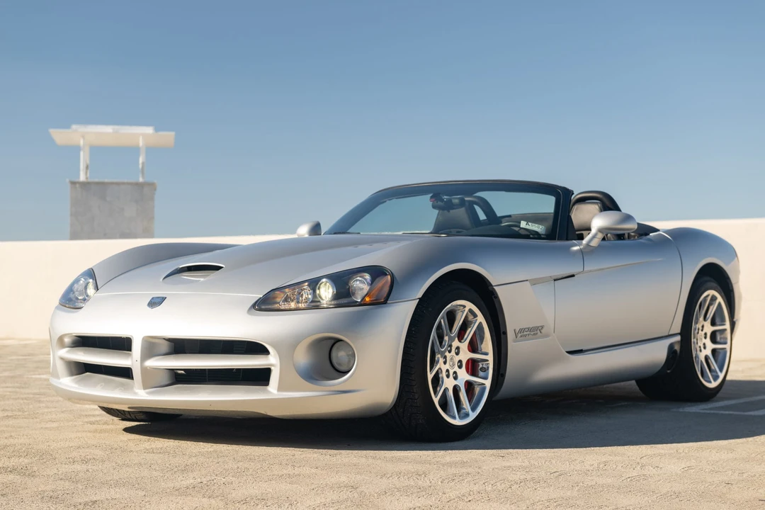 2004 Dodge Viper 3rd Gen - Image 4 of 31