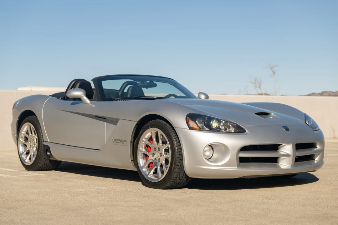 2004 Dodge Viper 3rd Gen - Image 17 of 31