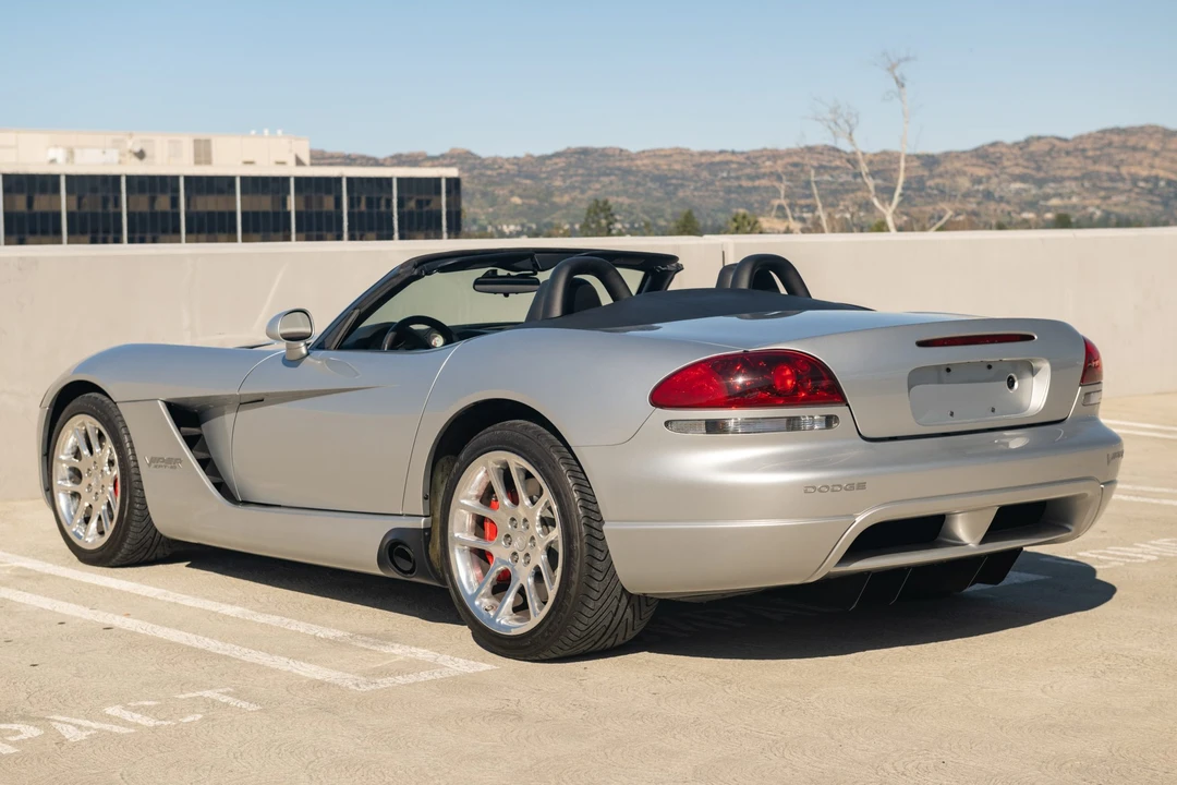2004 Dodge Viper 3rd Gen - Image 7 of 31