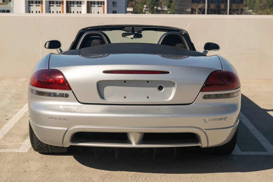 2004 Dodge Viper 3rd Gen - Image 9 of 31