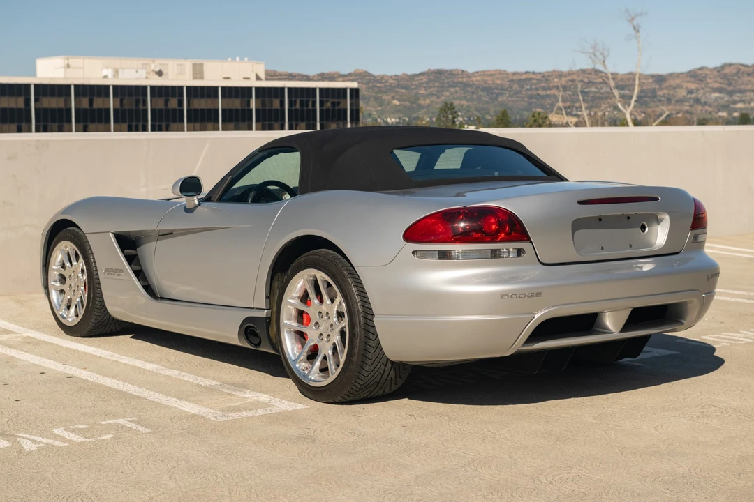 2004 Dodge Viper 3rd Gen - Image 24 of 31
