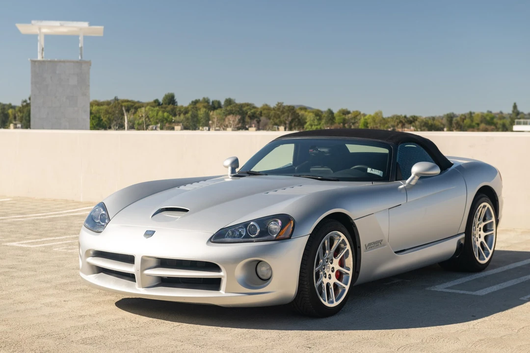 2004 Dodge Viper 3rd Gen - Image 22 of 31