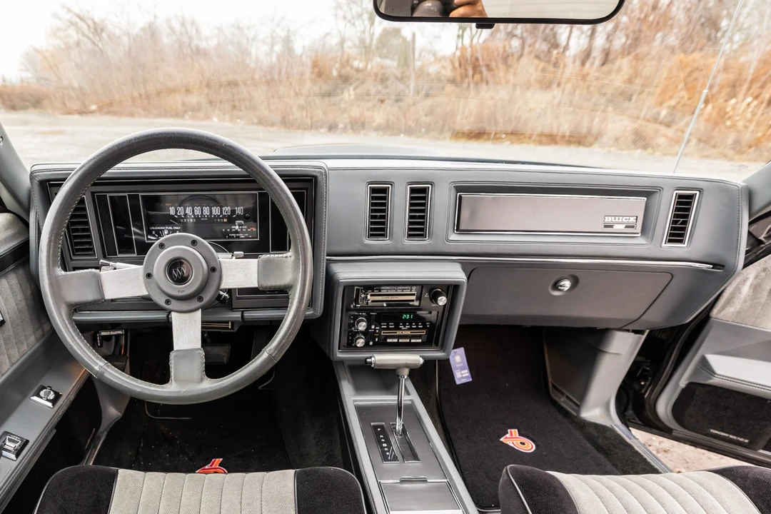 1987 Buick Grand National - Image 30 of 31