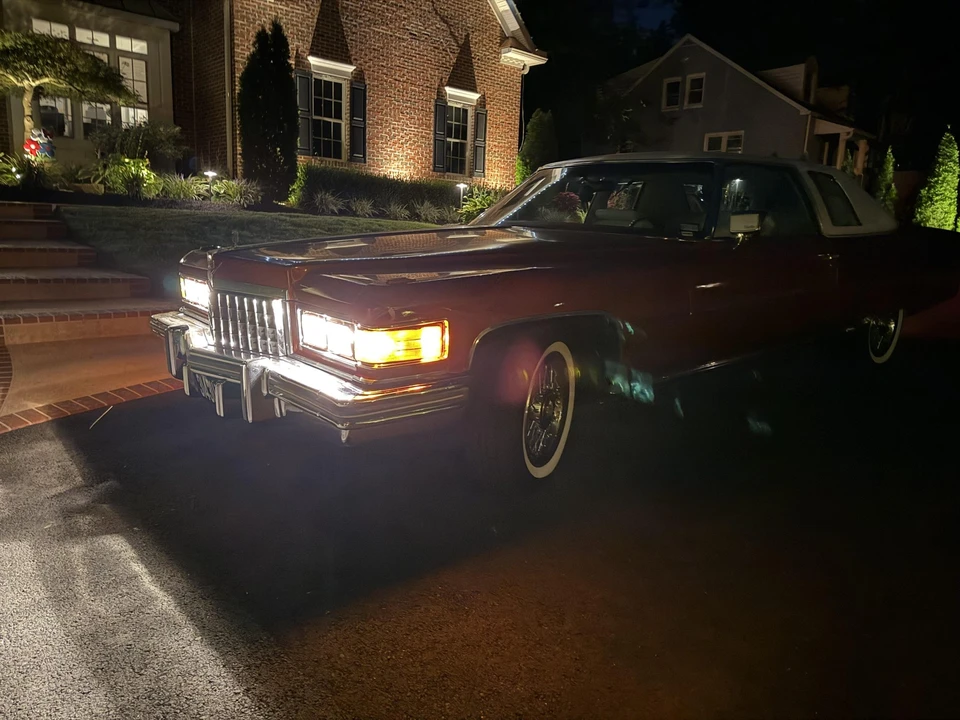 1976 Cadillac DeVille 4th Gen - Image 25 of 31