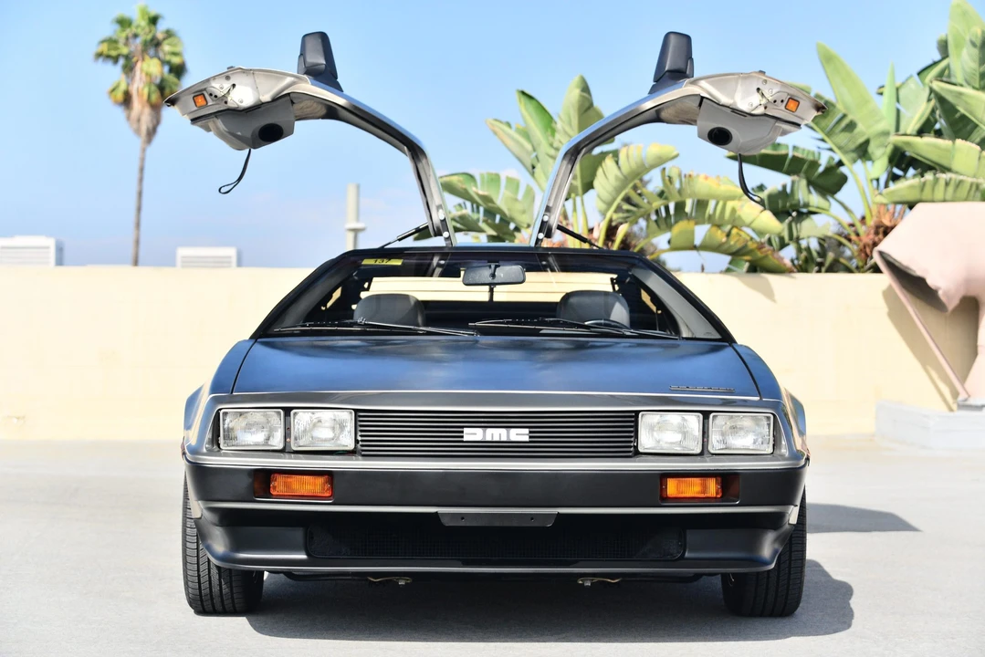 1982 DeLorean DMC-12 - Image 10 of 31