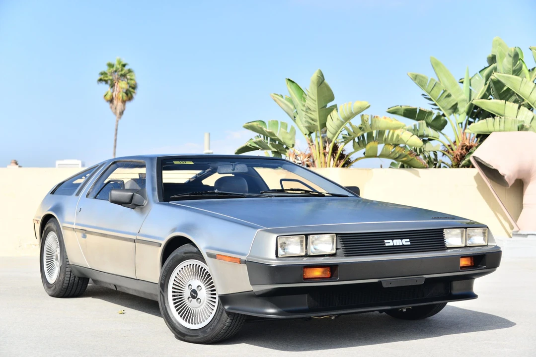 1982 DeLorean DMC-12 - Image 2 of 31