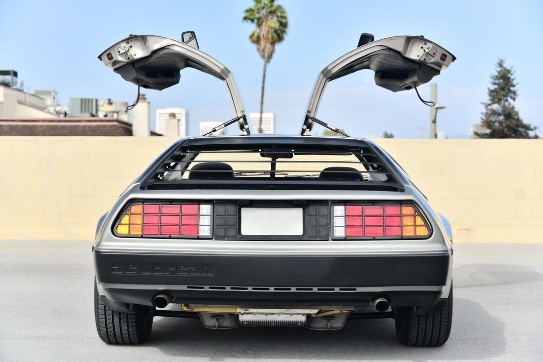 1982 DeLorean DMC-12 - Image 15 of 31