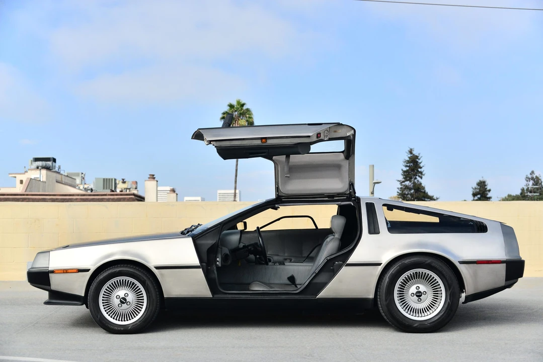 1982 DeLorean DMC-12 - Image 13 of 31