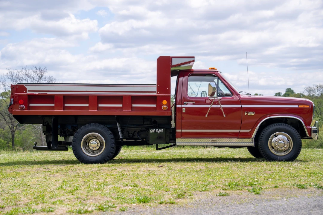 1986 Ford F-Series 7th Gen - Image 24 of 31