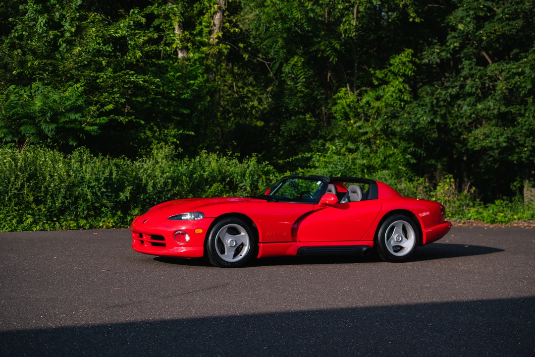 1992 Dodge Viper 1st Gen - Image 2 of 31