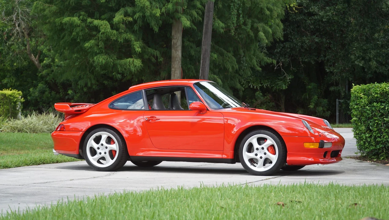 1997 Porsche 993 Carrera 4S - Image 16 of 31