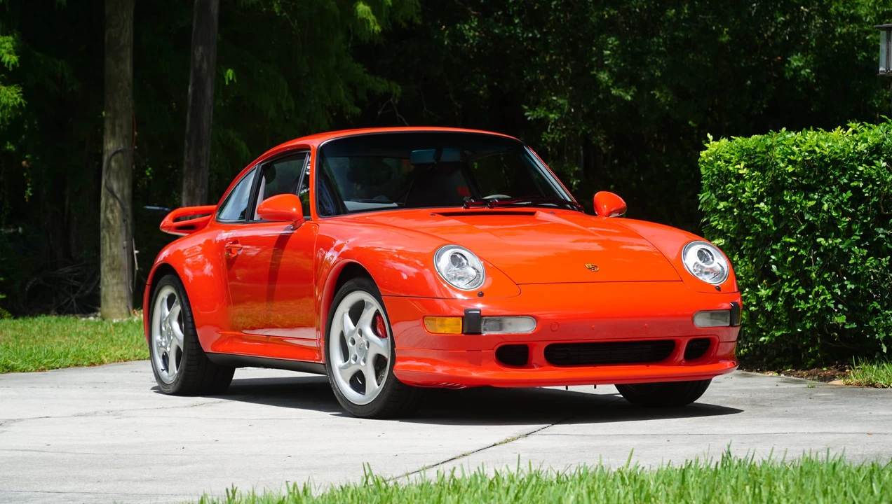 1997 Porsche 993 Carrera 4S - Image 10 of 31