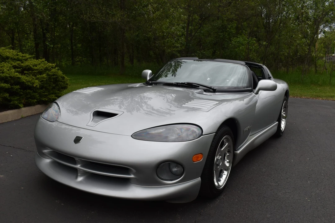 1998 Dodge Viper 2nd Gen - Image 2 of 31