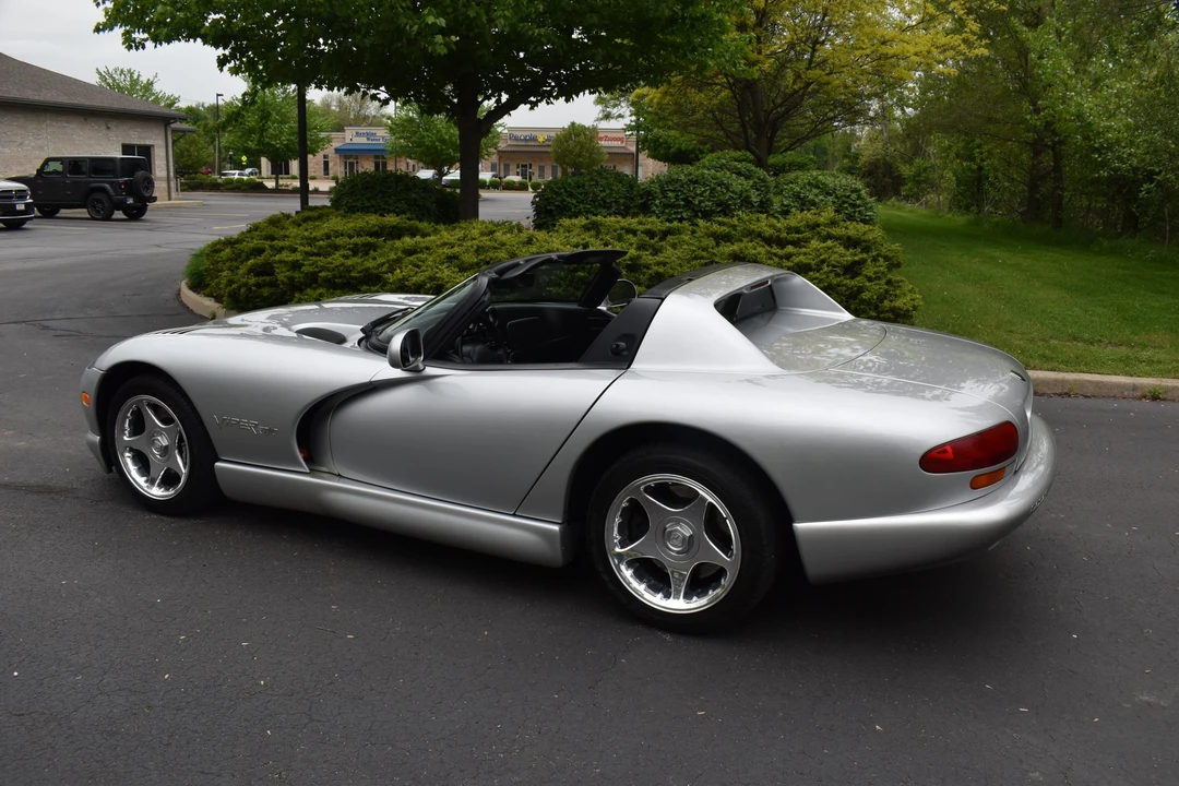1998 Dodge Viper 2nd Gen - Image 8 of 31