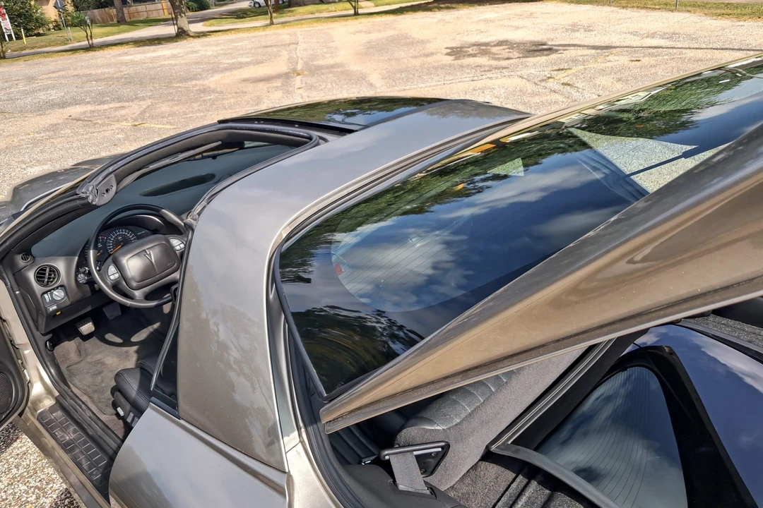 2002 Pontiac Firebird Trans Am 4th Gen - Image 23 of 31