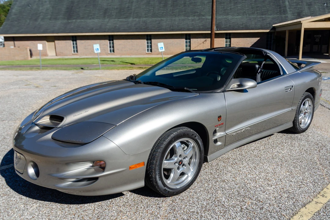 2002 Pontiac Firebird Trans Am 4th Gen - Image 2 of 31