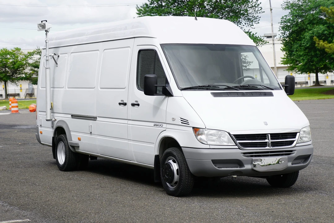 2005 Mercedes-Benz T1N Sprinter - Image 11 of 31