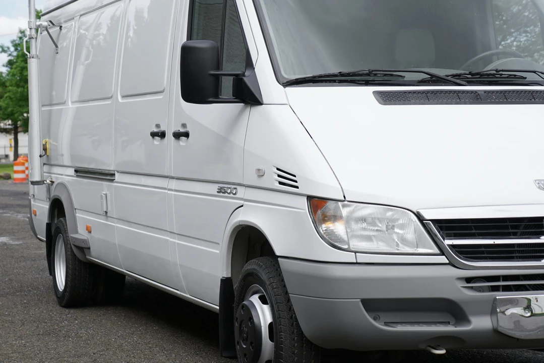 2005 Mercedes-Benz T1N Sprinter - Image 17 of 31