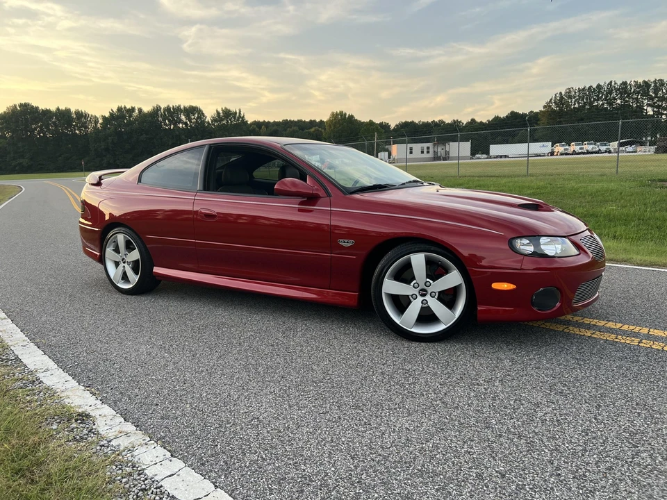 2006 Pontiac GTO 4th Gen - Image 16 of 31