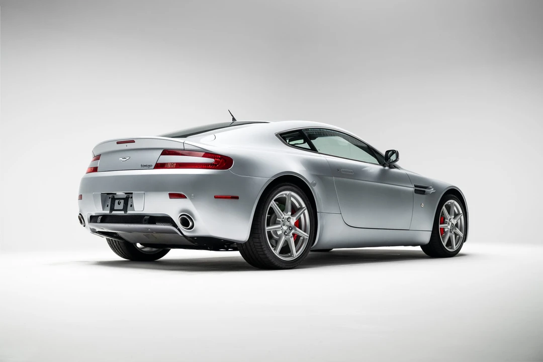 2007 Aston Martin V8 Vantage (2006-2017) - Image 17 of 31