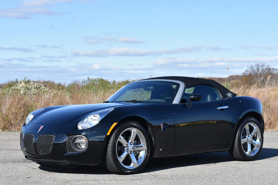 2007 Pontiac Solstice GXP - Image 8 of 31