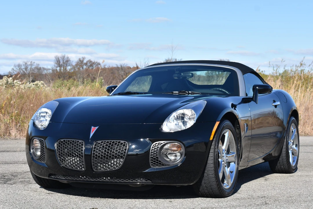 2007 Pontiac Solstice GXP - Image 3 of 31