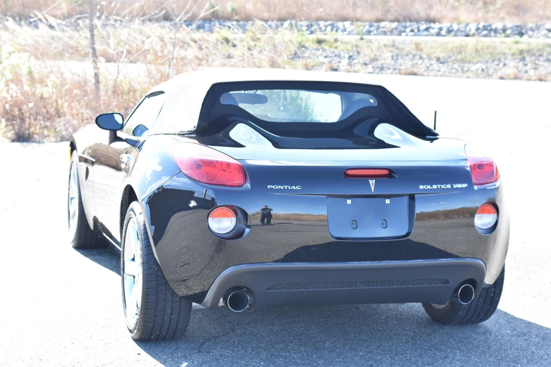 2007 Pontiac Solstice GXP - Image 24 of 31
