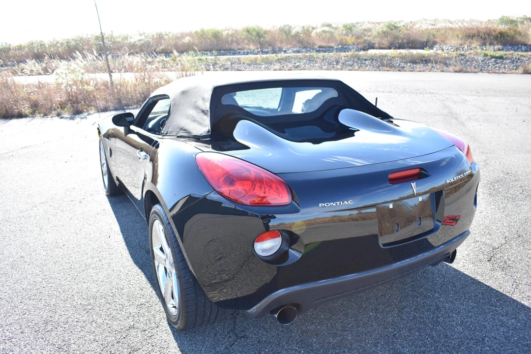 2007 Pontiac Solstice GXP - Image 23 of 31