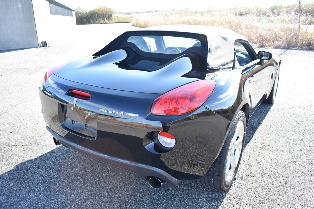 2007 Pontiac Solstice GXP - Image 27 of 31