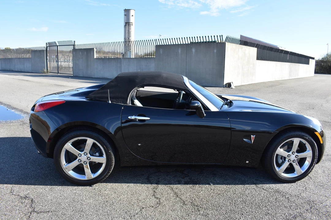 2007 Pontiac Solstice GXP - Image 30 of 31