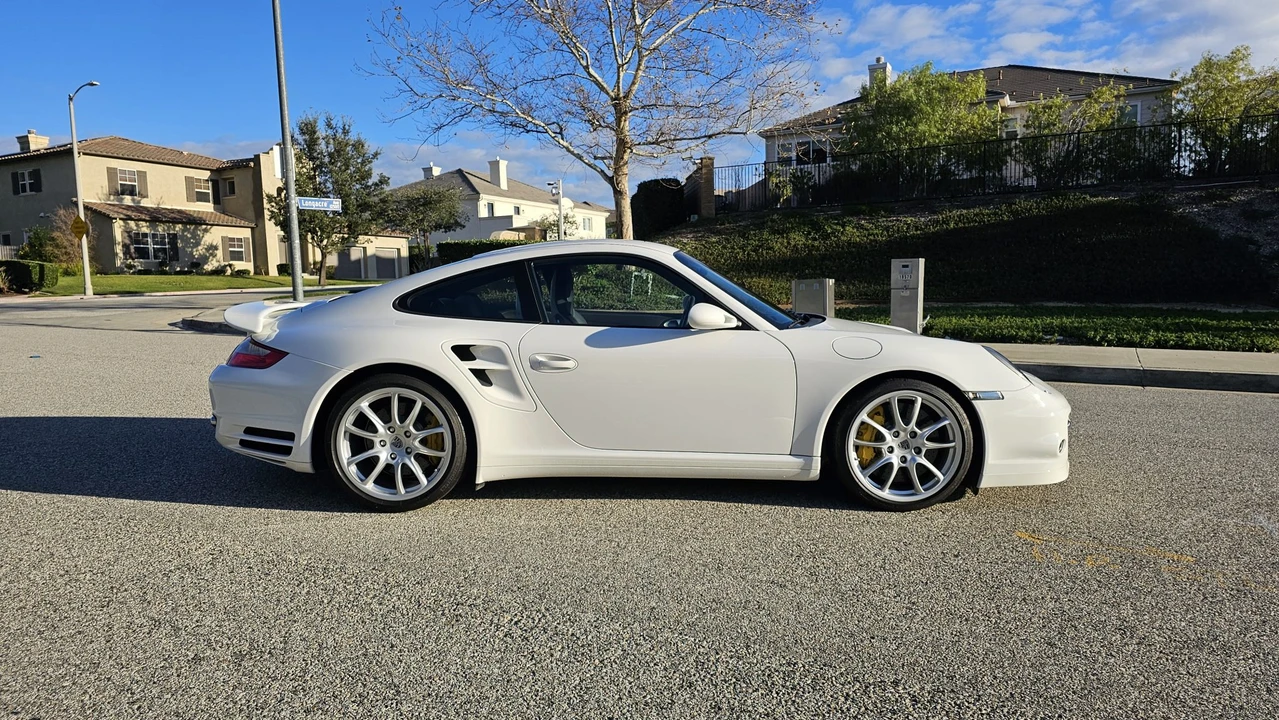 2007 Porsche 997 Turbo - Image 8 of 31