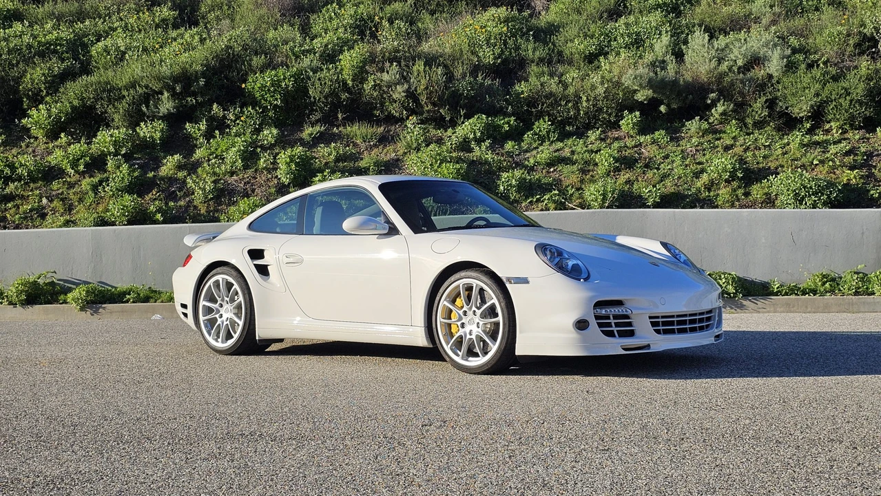 2007 Porsche 997 Turbo - Image 7 of 31