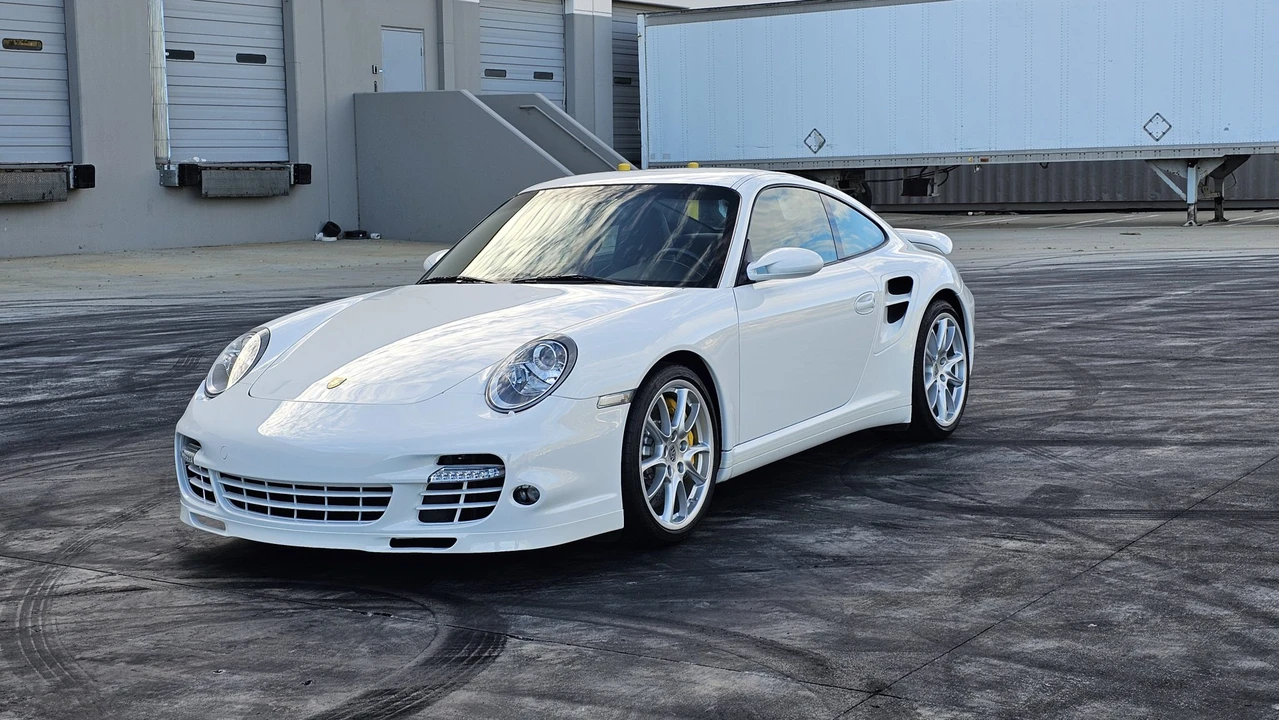 2007 Porsche 997 Turbo - Image 19 of 31