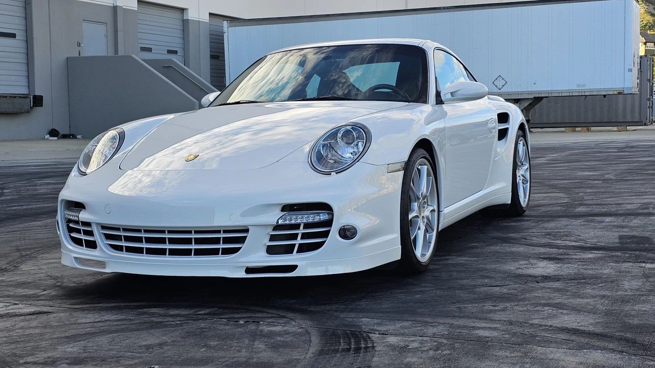 2007 Porsche 997 Turbo - Image 16 of 31